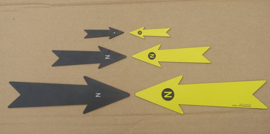 Set of 3 north arrows Black/Yellox